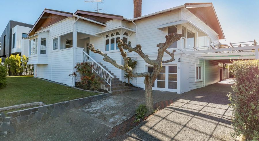  at 6 Park Avenue, Takapuna, Auckland