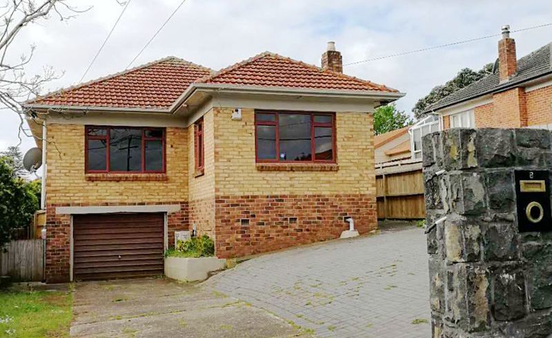  at 8 Herd Road, Hillsborough, Auckland