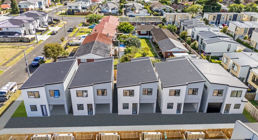 at Lot  2 / 10 Fraser Road, Papatoetoe, Manukau City, Auckland