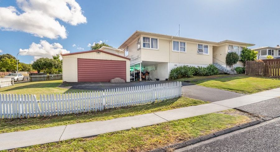  at 2 Capella Place, Manurewa, Auckland