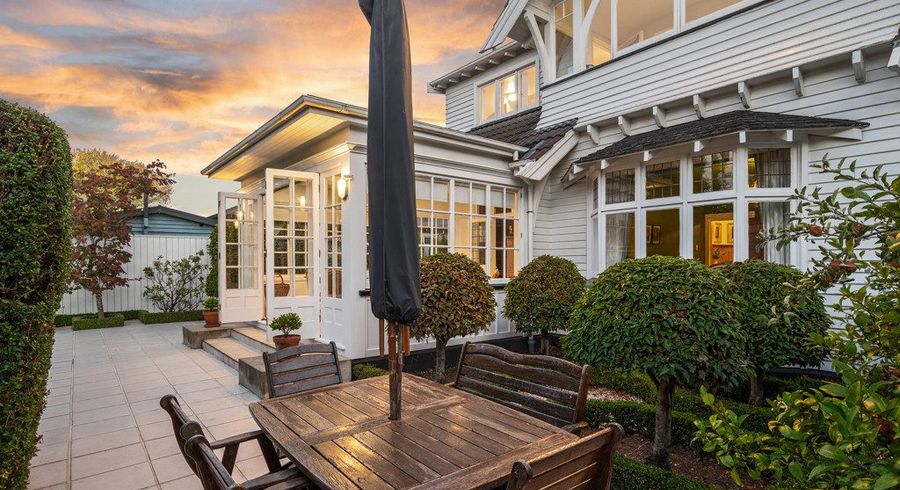  at 47 Holmwood Road, Fendalton, Christchurch City, Canterbury