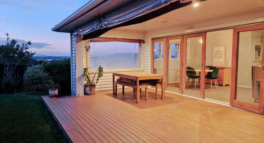  at 53 Sunnyside Road, Sunnyvale, Auckland
