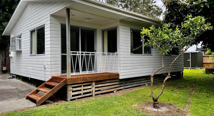  at 37 Hereford Street, Te Atatu Peninsula, Auckland