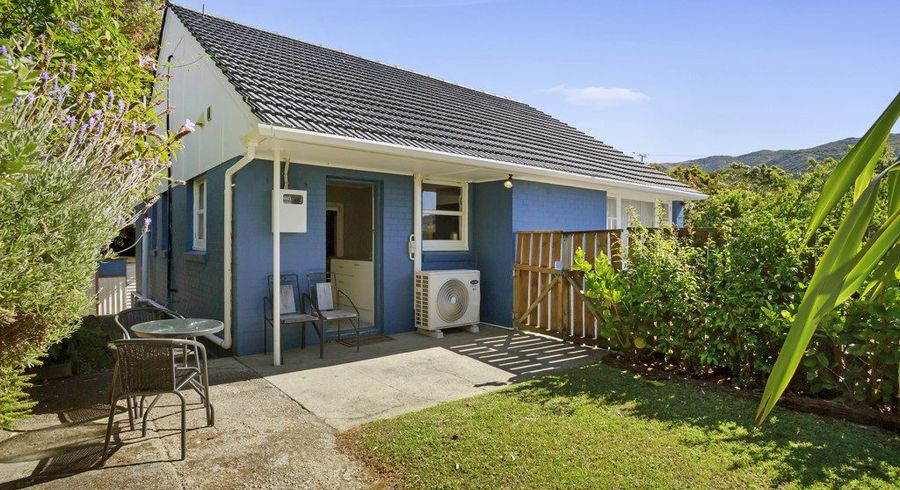  at 46 Handyside Street, Tawa, Wellington