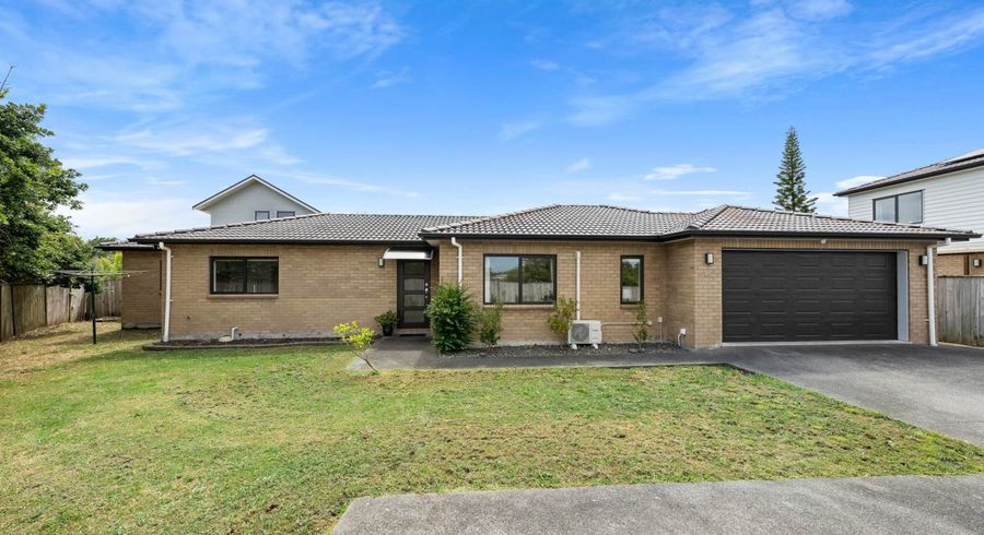  at 29B  Edgewater Drive, Pakuranga, Manukau City, Auckland