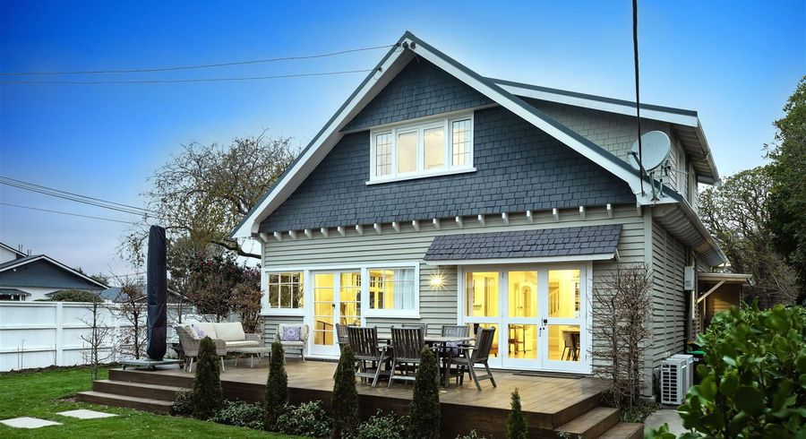  at 26 St Andrews Square, Strowan, Christchurch