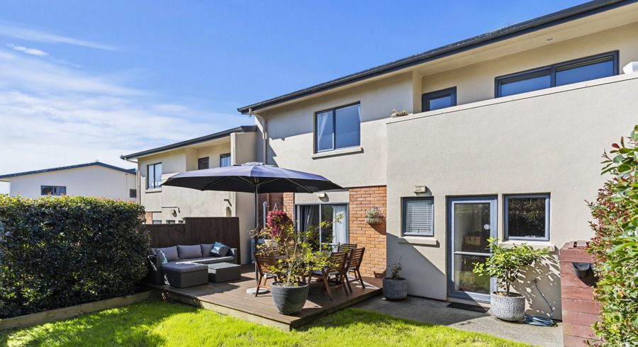  at 4 Kora Avenue, Ranui, Auckland