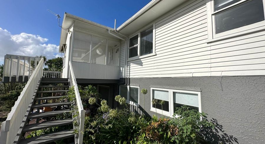  at 78 Pupuke Road, Hillcrest, North Shore City, Auckland