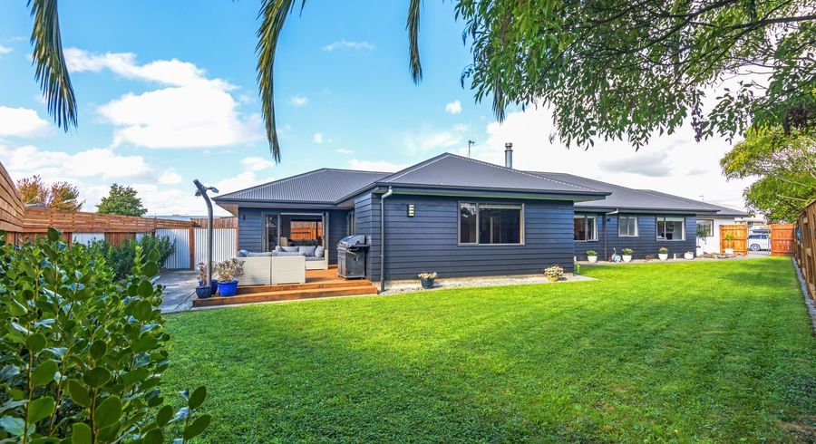  at 9 Walnut Grove, Kelvin Grove, Palmerston North, Manawatu / Whanganui