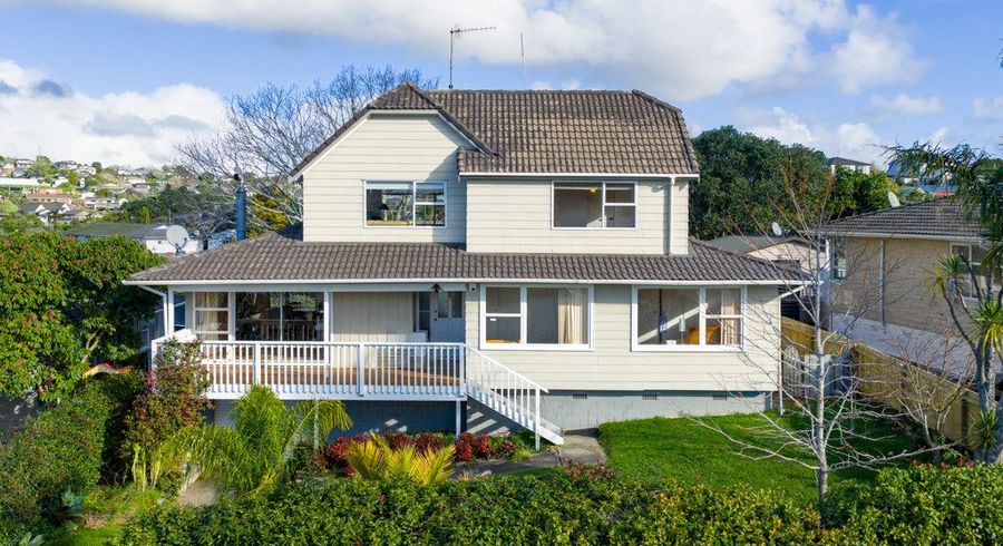  at 27 Judkins Crescent, Cockle Bay, Auckland