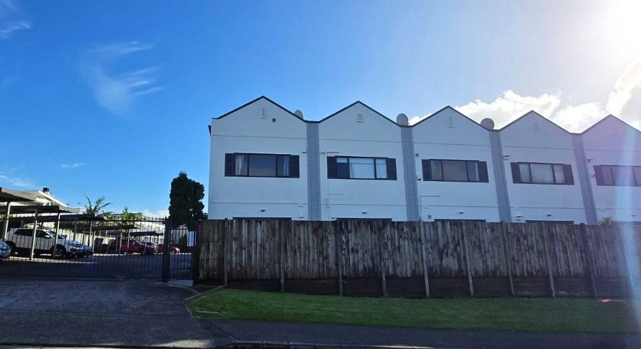  at 60 Stanhope Rd, Mount Wellington, Auckland City, Auckland