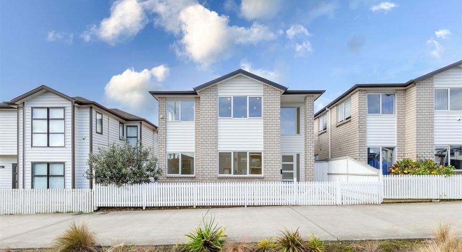  at 233 Murphys Road, Flat Bush, Manukau City, Auckland