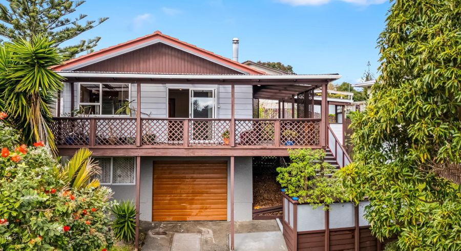  at 3 Spinella Drive, Bayview, North Shore City, Auckland