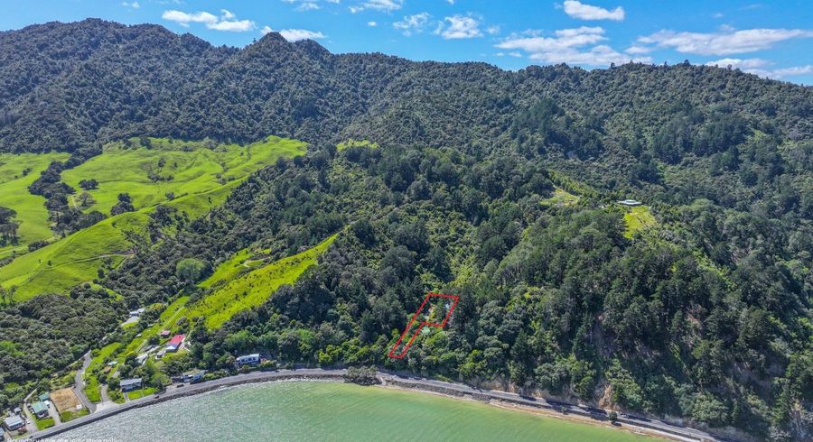  at 122 Thames Coast Sh25 Road, WHAKATETE BAY, THAMES