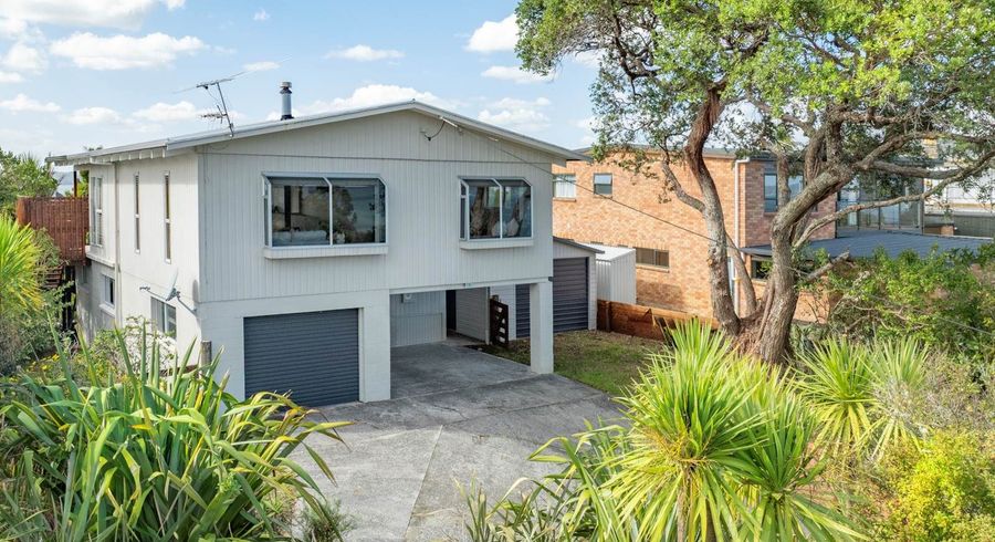  at 16 Arapito Road, Titirangi, Waitakere City, Auckland