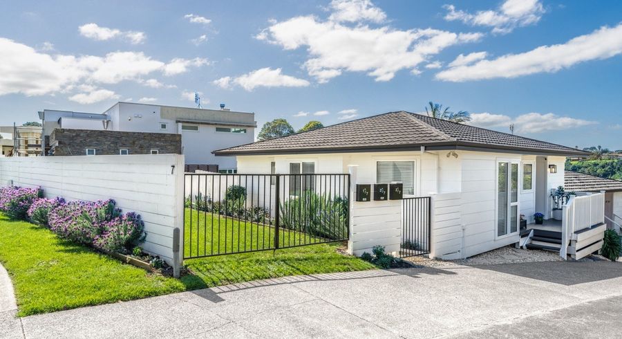  at 1/7 Tuscan Place, Half Moon Bay, Manukau City, Auckland