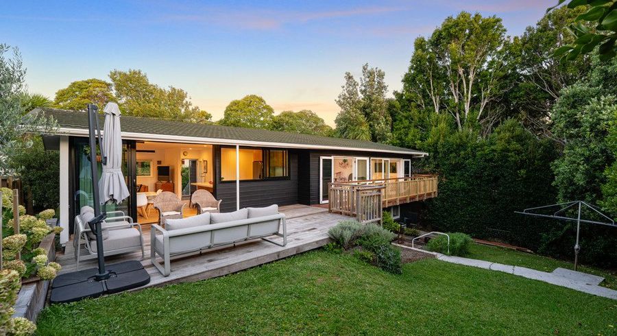  at 2 Carlisle Street, Glendowie, Auckland City, Auckland