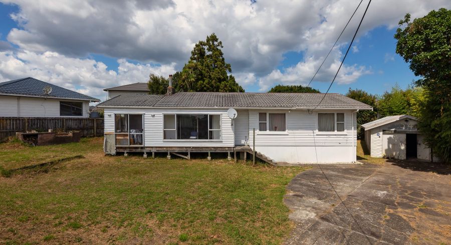  at 54 St Leonards Road, Kelston, Waitakere City, Auckland