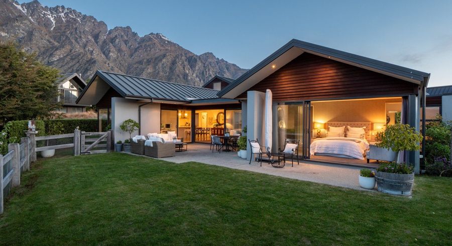  at 2 Aberdare Court, Jacks Point, Queenstown-Lakes, Otago