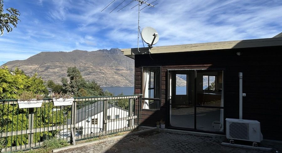 at 10B Wye Place, Fernhill, Queenstown-Lakes, Otago