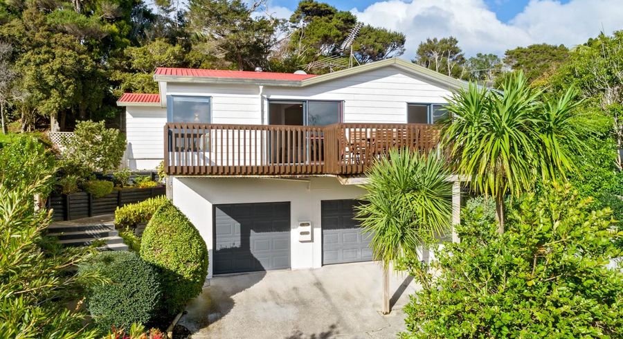  at 12 Emery Grove, Bayview, Auckland