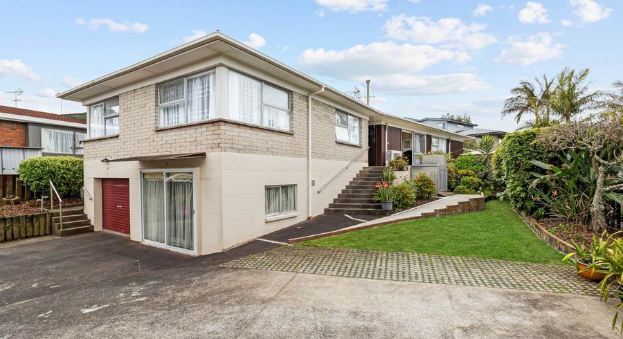  at 16 Kurnell Dr, Botany Downs, Manukau City, Auckland
