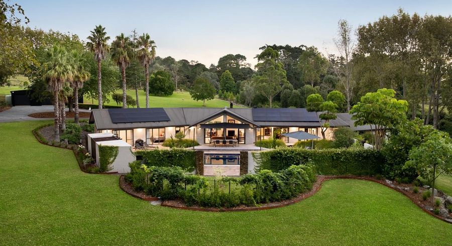  at 44 Hardens Lane, Paremoremo, North Shore City, Auckland