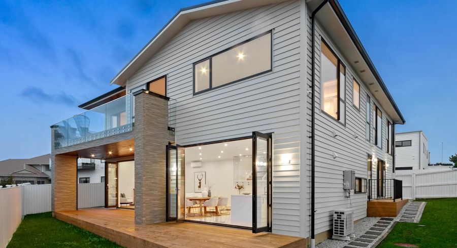  at 10 Awakirihi Close, Shamrock Park, Auckland