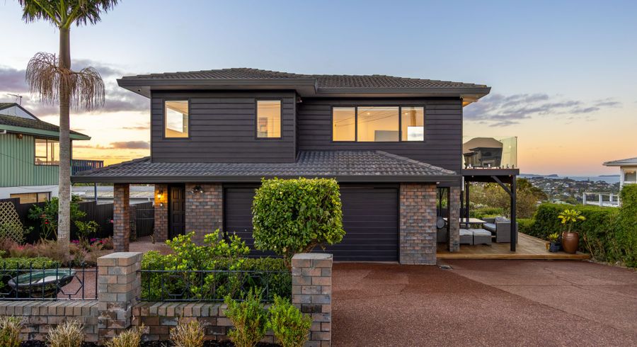  at 2/30 Firth Road, Torbay, North Shore City, Auckland