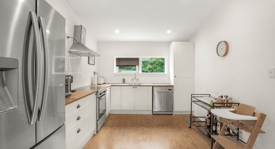  at 22 Avian Road, Blue Mountains, Upper Hutt, Wellington
