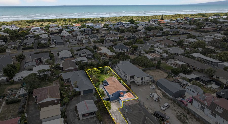 at 2/207 Estuary Road, South New Brighton, Christchurch City, Canterbury