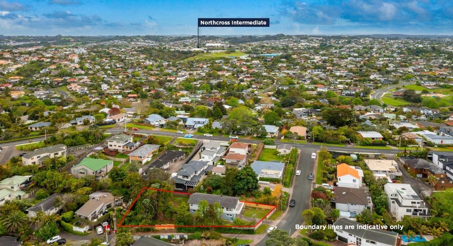  at 1 Phillipa Place, Browns Bay, North Shore City, Auckland