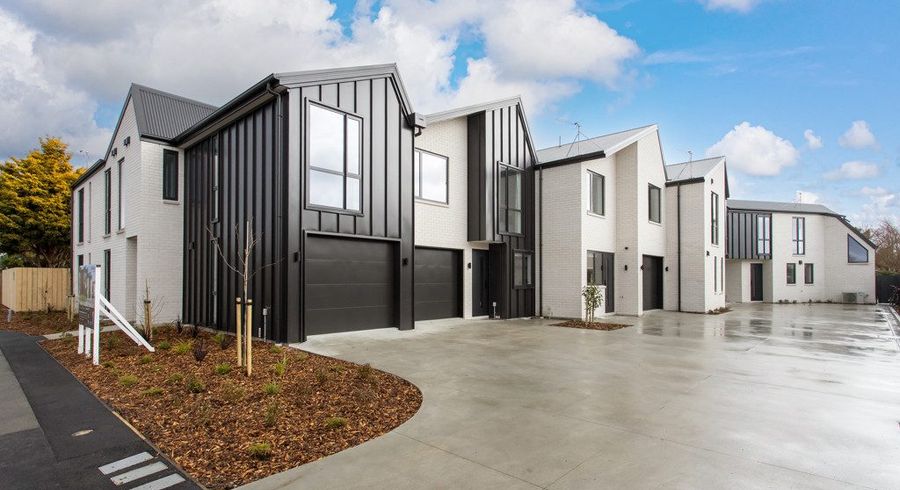  at 2/133 Blighs Road, Strowan, Christchurch City, Canterbury