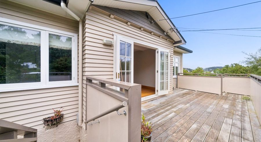  at 4 Omar Street, Khandallah, Wellington, Wellington