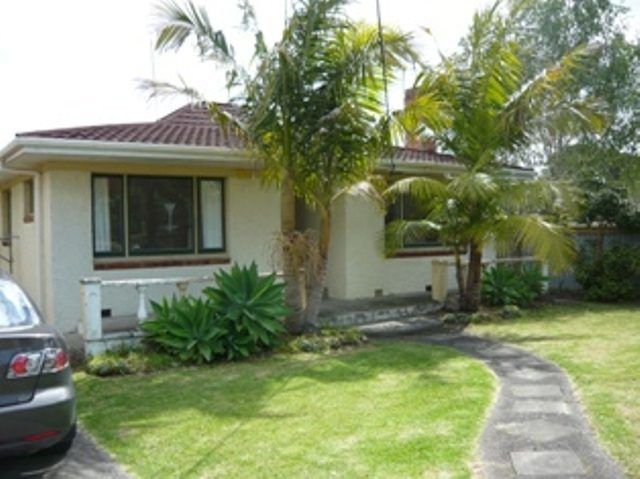  at 1/30 Hillcrest Avenue, Hillcrest, North Shore City, Auckland