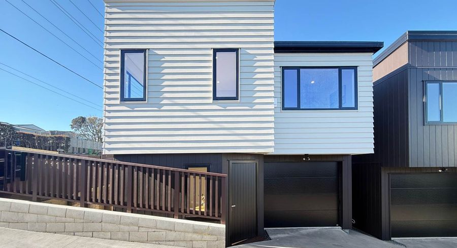  at 24A Roberts Road, Glenfield, North Shore City, Auckland