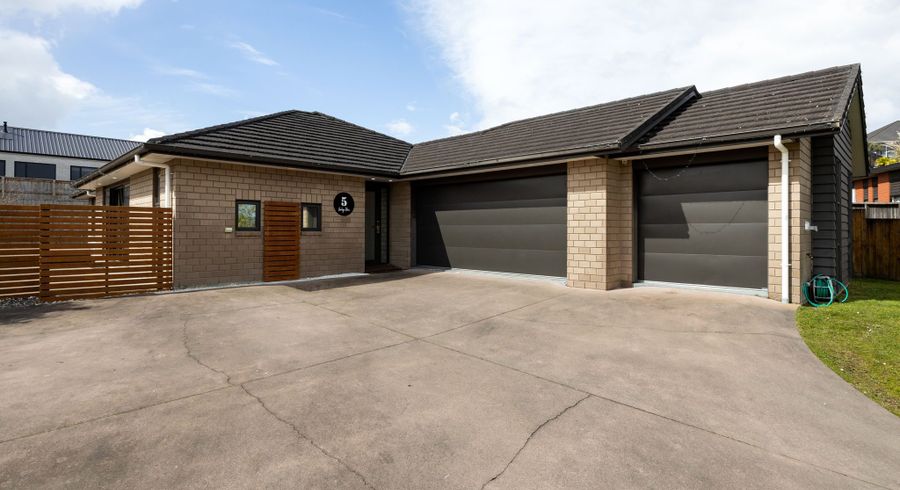  at 5 Vantage Place, Flagstaff, Hamilton, Waikato