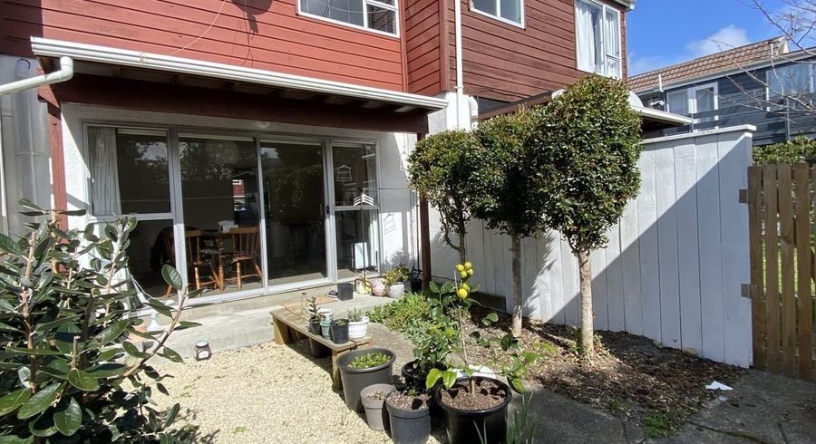  at 3/8 Tawai Street, Trentham, Upper Hutt, Wellington