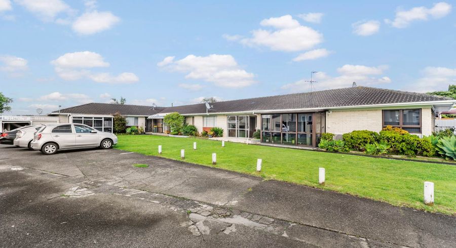  at 2/117 St George Street, Papatoetoe, Auckland