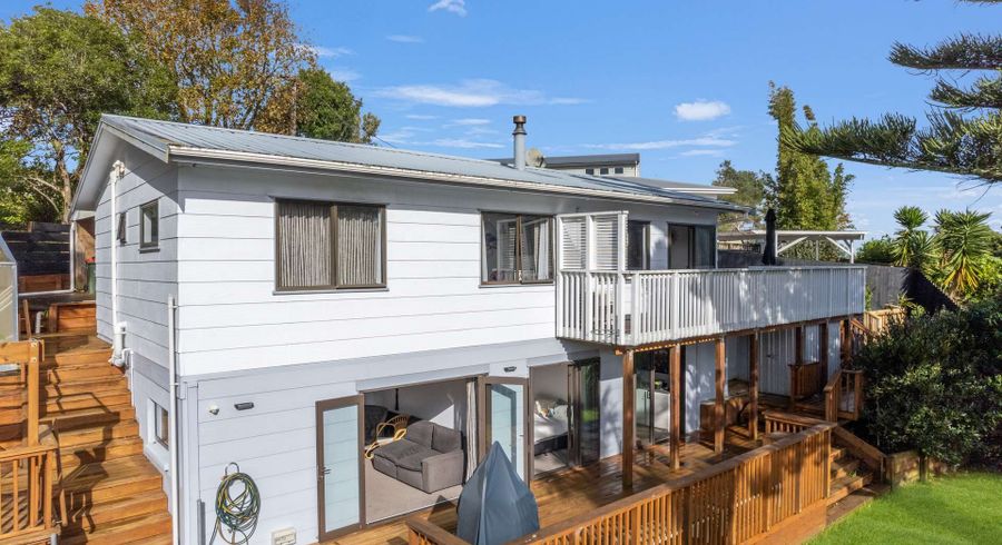  at 2/58 James Street, Bayview, North Shore City, Auckland