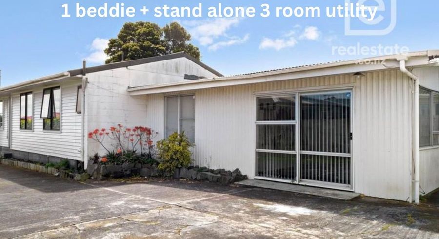  at 56a Tennessee Avenue, Mangere, Manukau City, Auckland