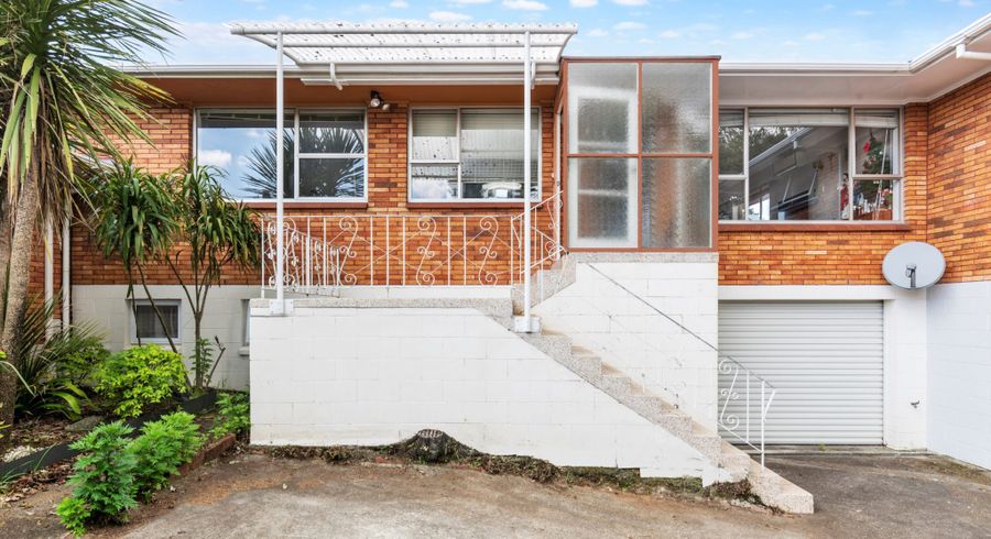  at 2/12 Mears Place, Epsom, Auckland