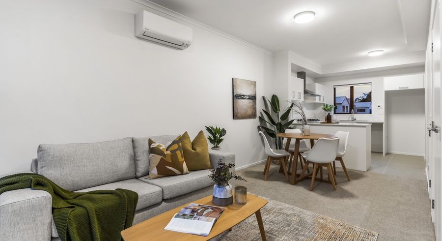  at 43 Manarini Road, Westgate, Auckland