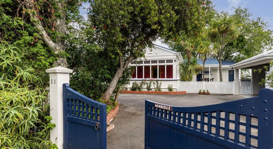  at 11 Thompson Road, Bluff Hill, Napier, Hawke's Bay