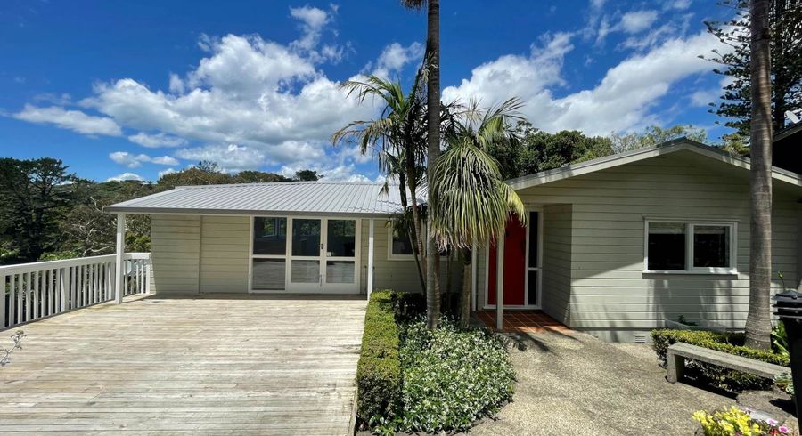  at 18 Sandford Street, Campbells Bay, North Shore City, Auckland