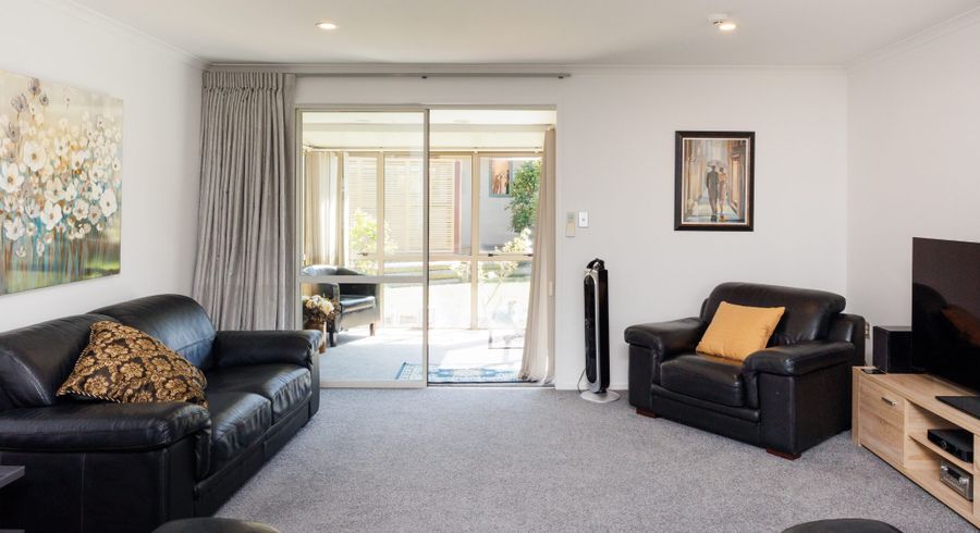  at 3 Foxtail Fern, Kelvin Grove, Palmerston North