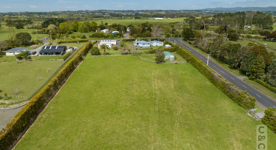  at 219 Pomona Road, Kumeu