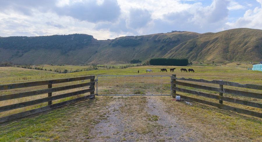  at 52 Grant Road, Kinloch, Taupo, Waikato