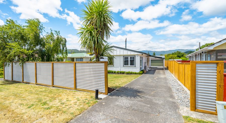  at 8 Parkway, Wainuiomata, Lower Hutt