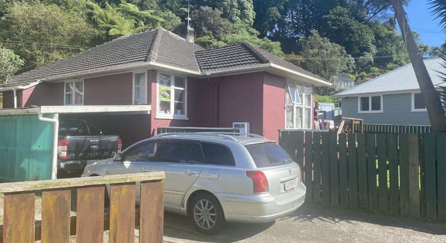  at 44 Glenpark Avenue, Frankleigh Park, New Plymouth, Taranaki